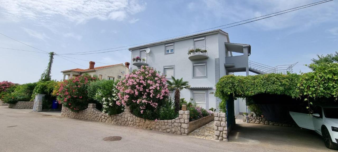 Bella Nina Apartments Šilo Eksteriør bilde